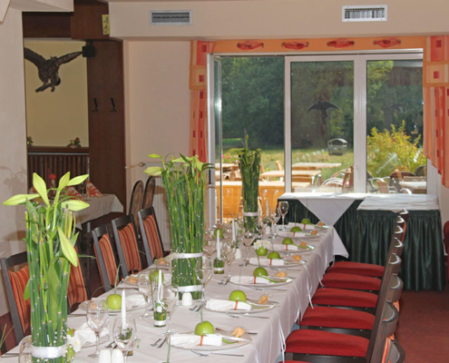Das Restaurant »Zum Galloway« - Bild festlich gedeckter Tisch